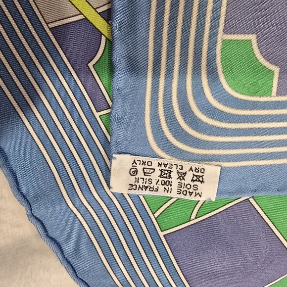 Silk Hermes Sport Pocket Square Bleu Azur Vert Fluo Mauve - Picture 5 of 5